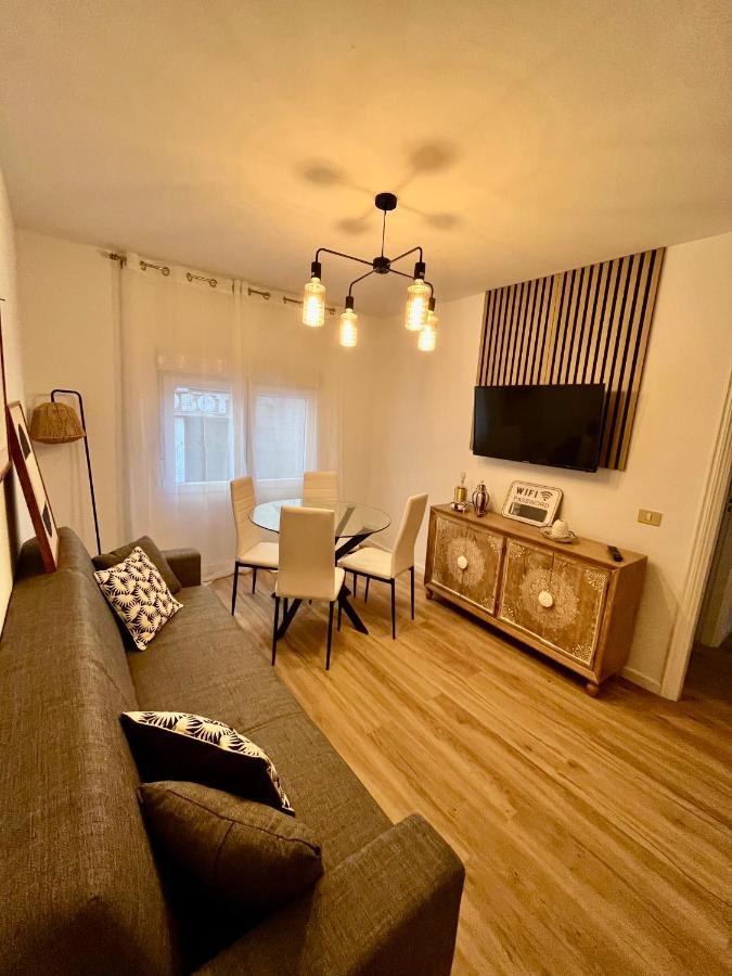 Cornelias Home Los Cristianos  Ngoại thất bức ảnh